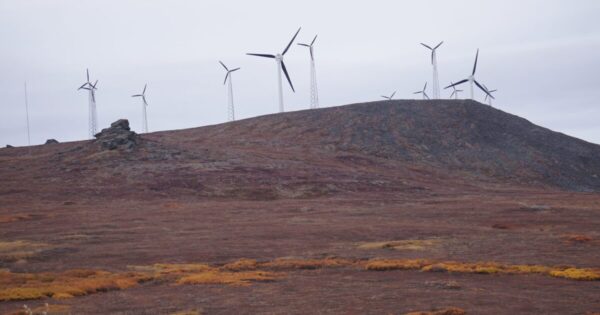 Senator Murkowski Advocates for Renewable Energy in Rural Alaska Amid Federal Funding Freezes