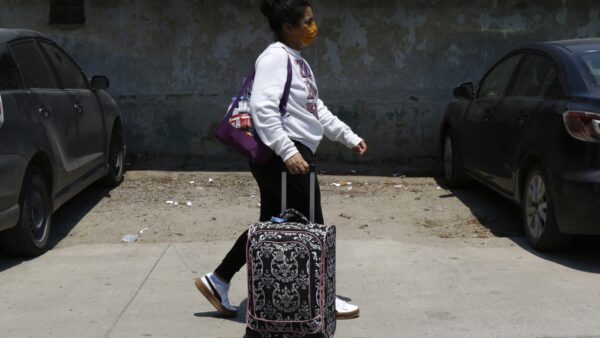 U.S. Launches Voluntary Deportation Flights for Honduran and Colombian Migrants