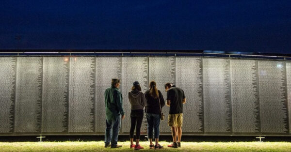 The Wall That Heals to Honor Vietnam Veterans in Alexandria, VA
