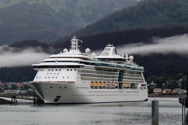 Juneau Increases Port Fees for Cruise Ships, Targeting Larger Vessels