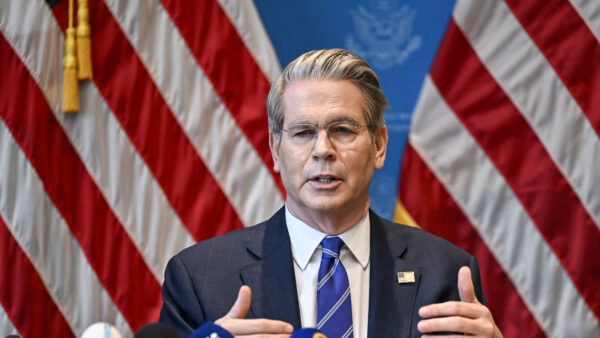 U.S.-China Trade Relations Show Signs of Improvement Amid Ongoing Challenges