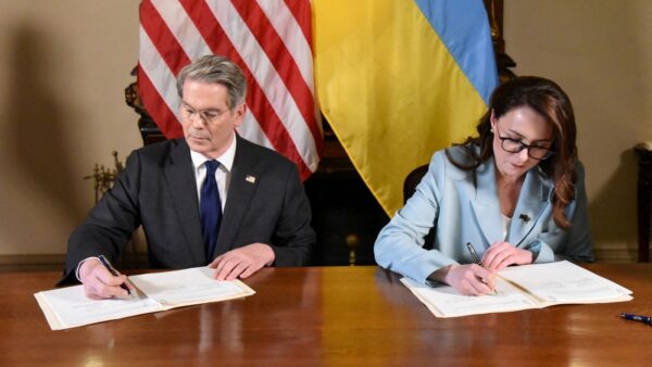 United States and Ukraine Forge New Reconstruction and Investment Fund Amid Ongoing Conflict
