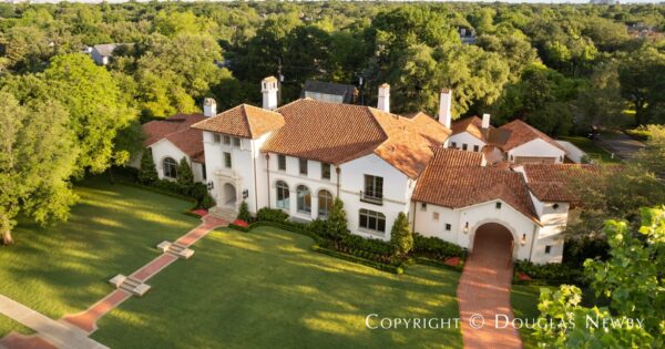 New Highland Park Mansion Listed at $34.5 Million
