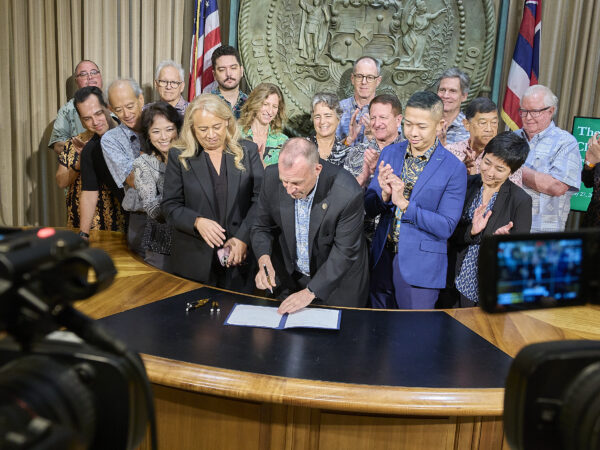 Hawaiʻi Governor Green Considers Vetoes on Key Legislative Bills