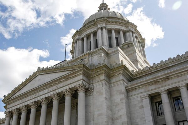 Washington State Bishops Challenge New Mandatory Reporting Law for Clergy