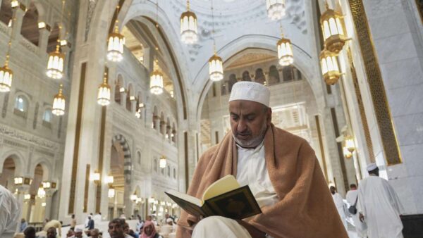 Pew Research Center Study Reveals Trends in Global Religious Populations (2010-2020)