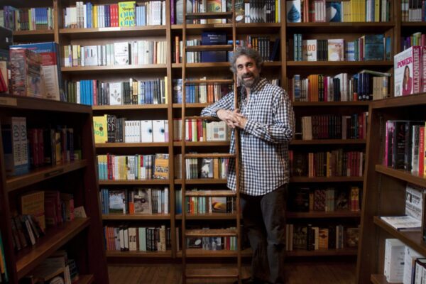 Summer Reads Spotlight: Florida Authors Recommended by Mitch Kaplan