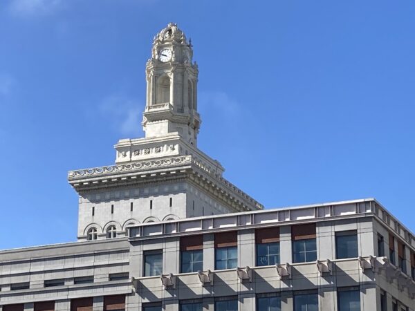 Oakland City Council Set to Approve Becker Boards Contract Amid Budget Challenges