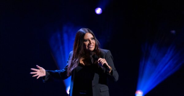 Cristela Alonzo Returns to Dallas for Third Netflix Special Taping