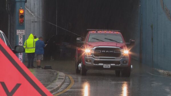 Concerns Raised Over Houston’s Flood Preparedness After Car Rescue