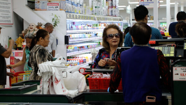 San Diego Businesses Face Challenges Amid Ongoing Trade War and Tariffs