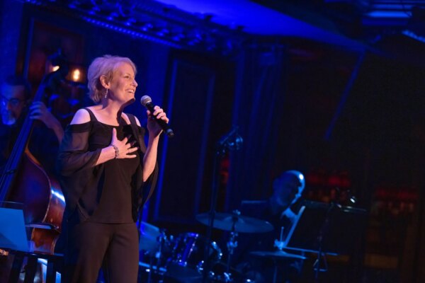 Liz Callaway Pays Tribute to Sondheim in Heartfelt Chicago Performance