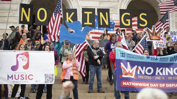 Massive ‘No Kings’ Protests Erupt Across Major U.S. Cities Amid Trump’s Military Parade