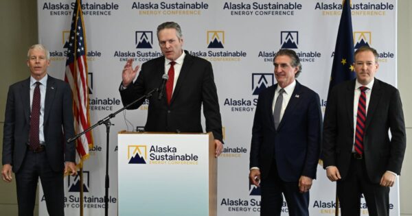 Critique of Trump Cabinet Officials’ Claims on Alaska’s Energy Future