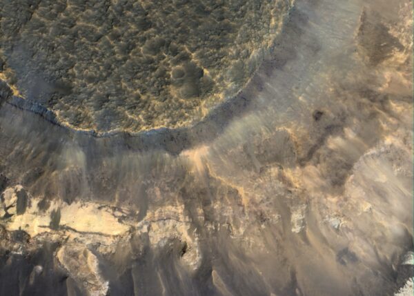 New Study Reveals Ancient Water Environments on Mars and Their Implications for Life