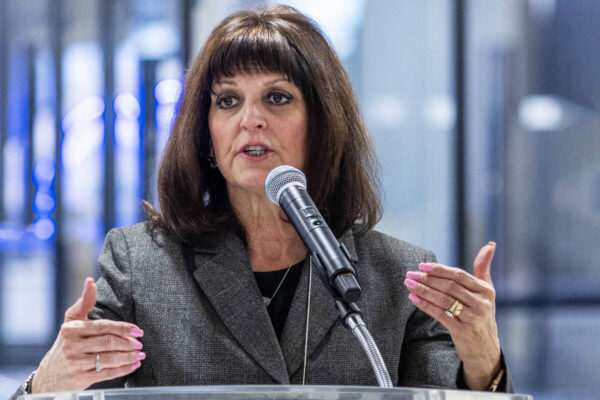 Rosemary Vassiliadis to Retire as Director of Clark County’s Department of Aviation