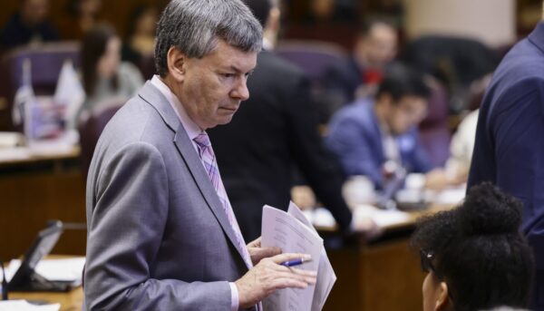 Chicago Alderman Proposes Controversial Curfew Ordinance Amid Confusion Over Authority