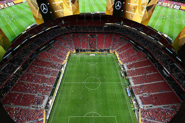 Chelsea Defeats LAFC in Lackluster Start to Club World Cup Amid Sparse Attendance