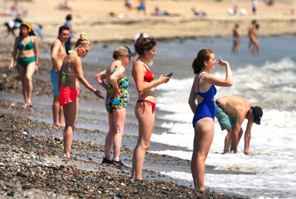 Local Beaches Highlighted for Water Quality, Some Areas Face Challenges