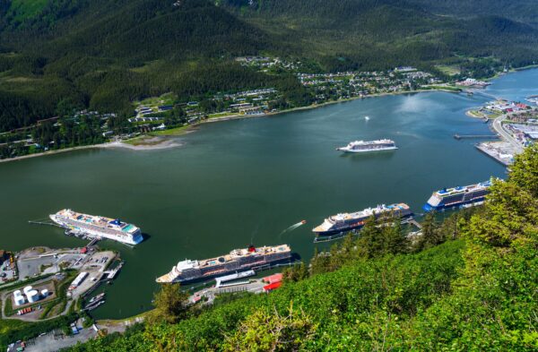 Torrential Storm Causes Celebrity Edge to Drift in Juneau, U.S. Coast Guard Launches Investigation