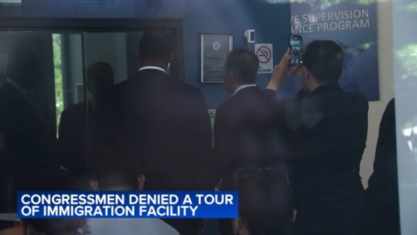 Congressmen Denied Access to ICE Facility in Chicago