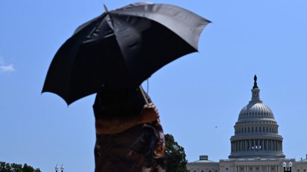Significant Heat Wave Set to Impact the U.S. as Summer Begins