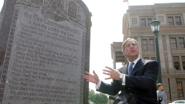 Texas Enacts Law Requiring Ten Commandments in Public Classrooms Amid Legislative Changes