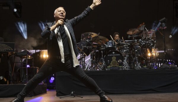 Simple Minds Rocks Chicago on the First Day of Summer