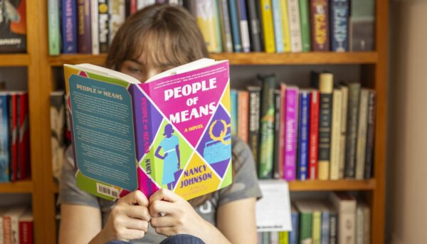 Chicago-area Authors Recommend Their Summer Reading Lists