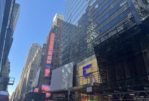 5 Times Square Eyes Partial Residential Conversion Amid Significant Financing Moves