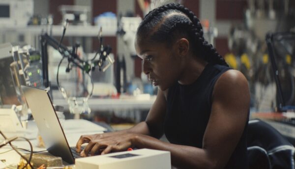 Marvel’s ‘Ironheart’ Series Explores Riri Williams’ Journey in Chicago