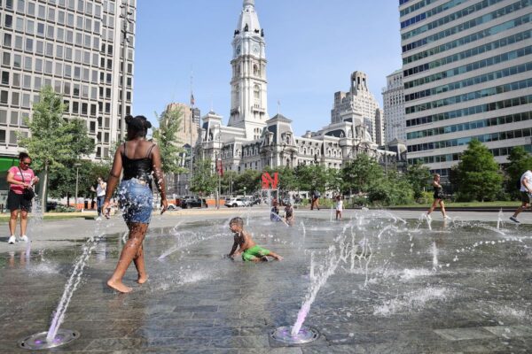 Record Heat Wave Hits U.S. East Coast, Temperatures Expected to Plummet Soon