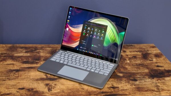 Microsoft Unveils 13-inch Surface Laptop: A Compromise on Quality and Performance