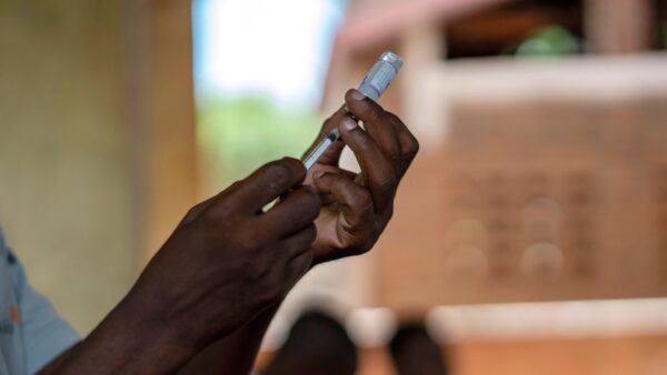 U.S. Cuts Support for Gavi Over Vaccine Trust Issues