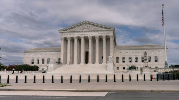 Supreme Court Partially Pauses Birthright Citizenship Order Rulings