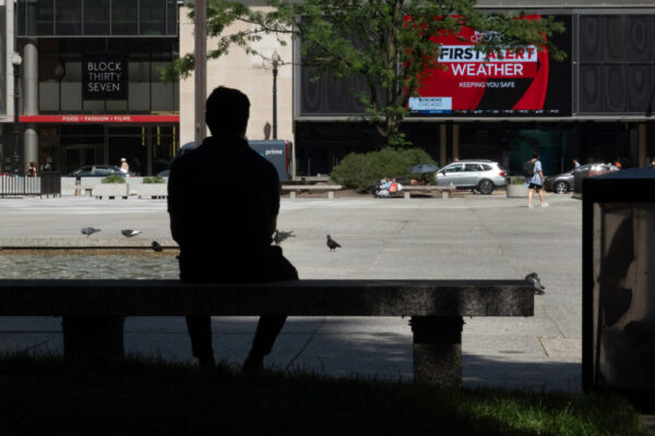 Heat Wave Poses Challenges for Chicago’s Unhoused Residents as Cooling Resources Strain
