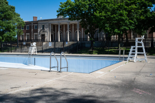 Chicago Park District Lifeguard Charged with Murder After Shooting Teenagers Over Bicycle Dispute