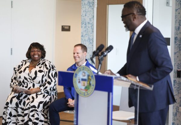 Challenges Await Next CEO of Chicago Housing Authority Amid Controversies