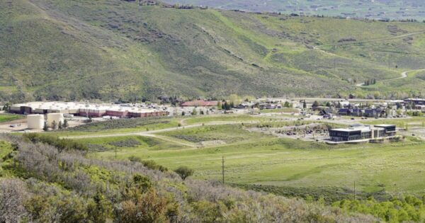 New Development Agreement for Kimball Junction Neighborhood Advances Amid Referendum Challenges