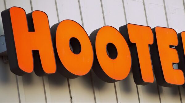 Hooters Closes Houston Location Amid Bankruptcy Restructuring