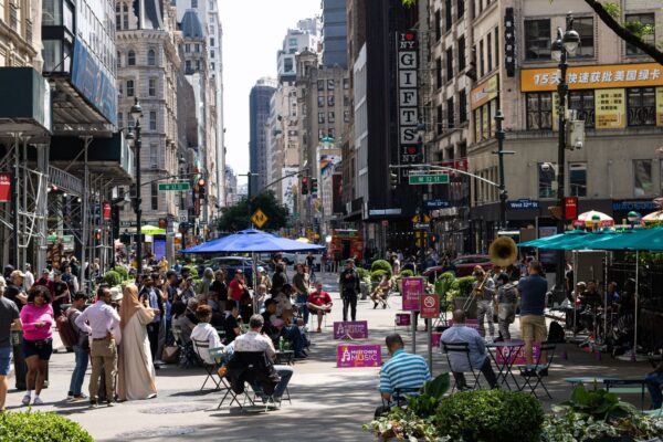 Broadway Vision: Transforming New York City’s Iconic Corridor for Pedestrians and Cyclists