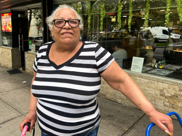 Digital Divide in the Bronx Leaves Residents Struggling for Connectivity