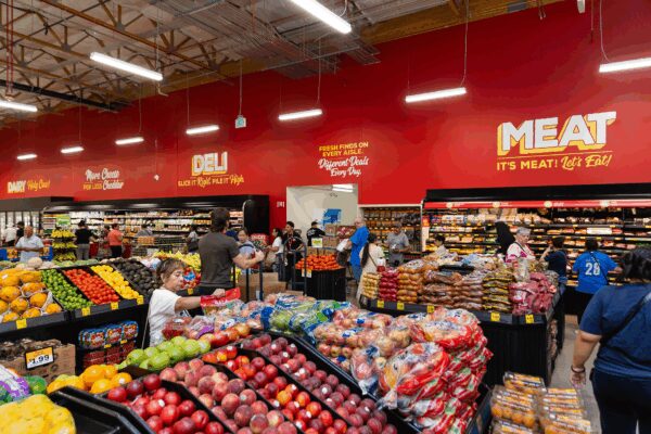 Las Vegas Sees Grocery Store Growth Amid Ongoing Food Desert Challenges