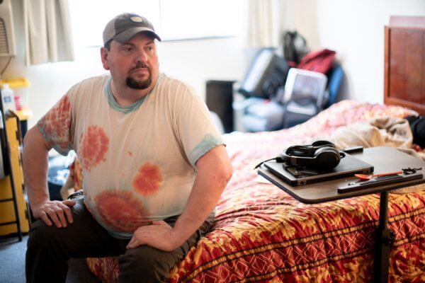 Oregon Rent Assistance Program Faces Criticism Amid Housing Crisis