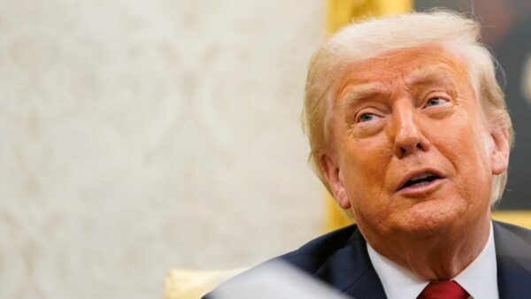 Trump Announces Military Aid to Ukraine Amid Ongoing Russian Bombardment
