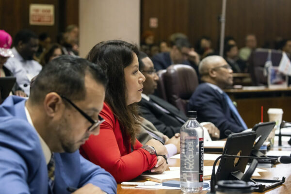 Chicago City Council Approves New Ordinance to Eliminate Parking Minimums Near Transit