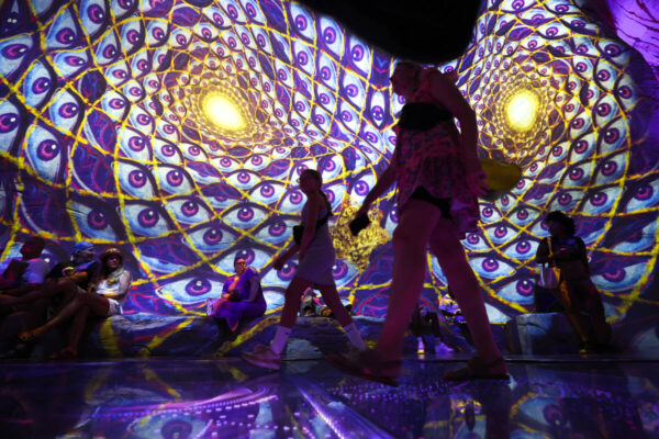 Beat the Desert Heat: Nine Ways to Cool Off This Summer in Las Vegas