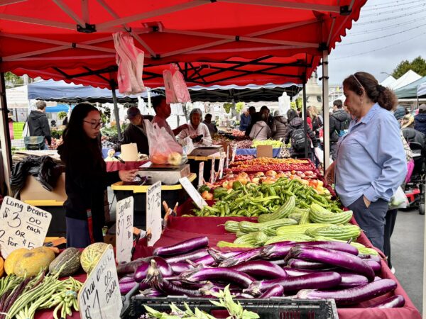 Impact of Recent SNAP Cuts Looms Over San Francisco’s Heart of the City Farmers’ Market