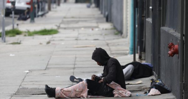 Decline in Los Angeles Homelessness Offers Glimpses of Hope Amid Ongoing Challenges