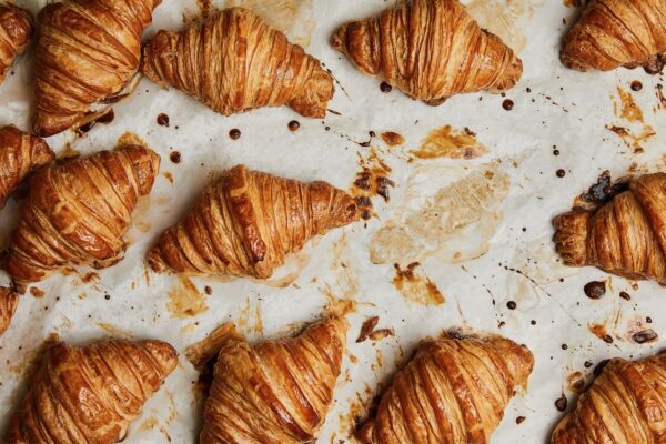 Exploring Chicago’s Culinary Delights: A Guide to the City’s Best Bakeries